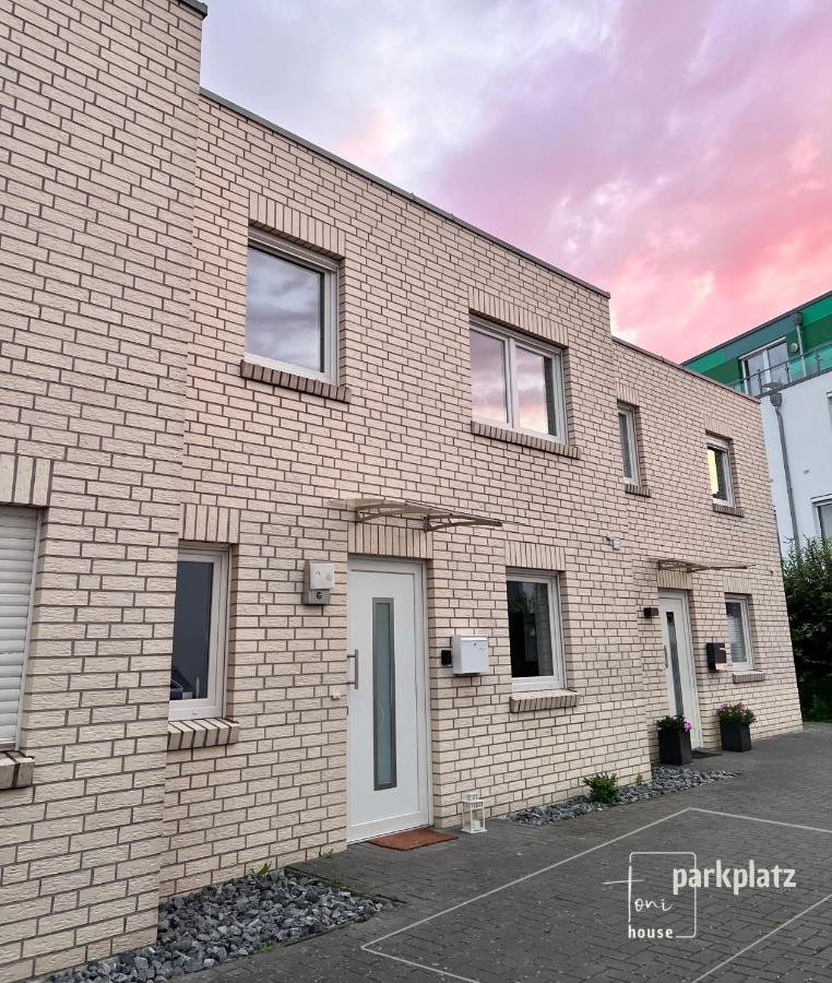 リンゲン Zentral. Stylisch. Toni House Mit Viel Platz!ヴィラ エクステリア 写真